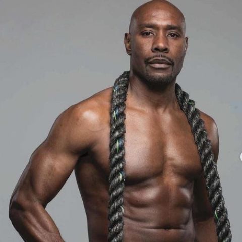 Pam Byse's husband, Morris Chestnut kissing is a popular actor