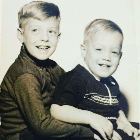Leslie Knipfing's brothers, Gary Valentine and Kevin James during their childhood
