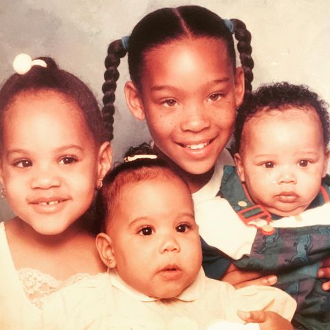 Kendu Isaacs with his siblings when they were kids
