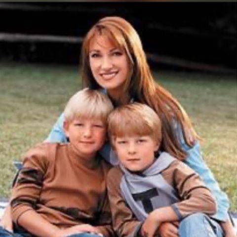 Kristopher Steven Keach with his twin brother and mother during his childhood
