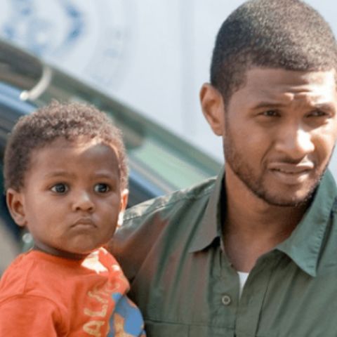 Naviyd Ely Raymond with his father, Usher
